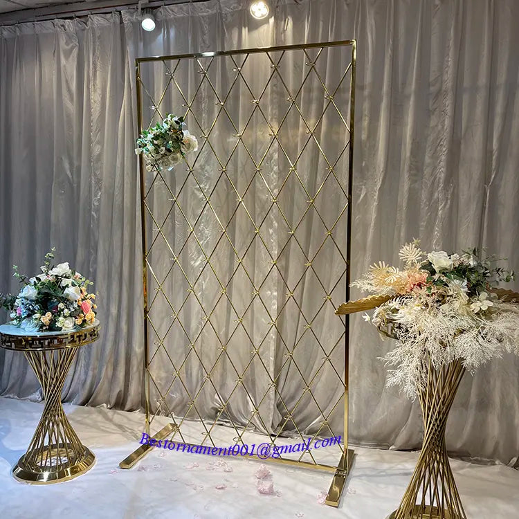 Gold Metal Mesh Candle Holder Wall Stand